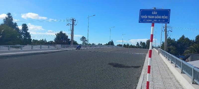 Chủ đầu tư khẳng định cầu tuyến tránh Giồng Riềng không lún nứt