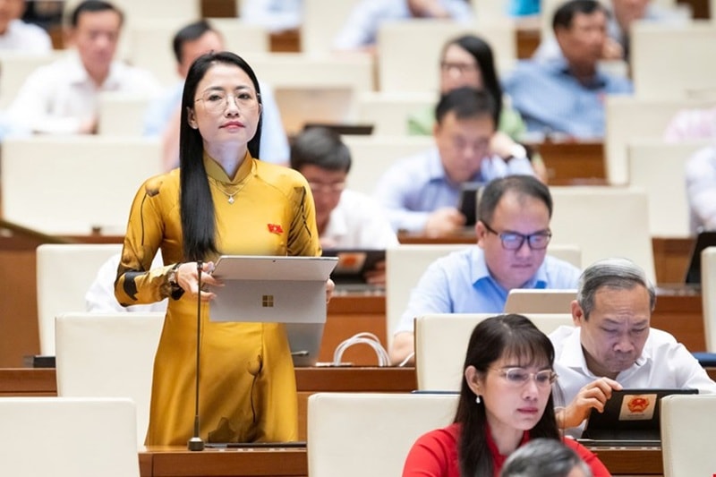 Cần tăng trách nhiệm bồi thường của người nổi tiếng khi quảng cáo sai sự thật