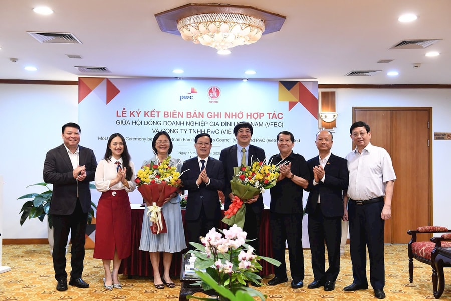 Xây dựng và phát triển doanh nghiệp gia đình Việt Nam