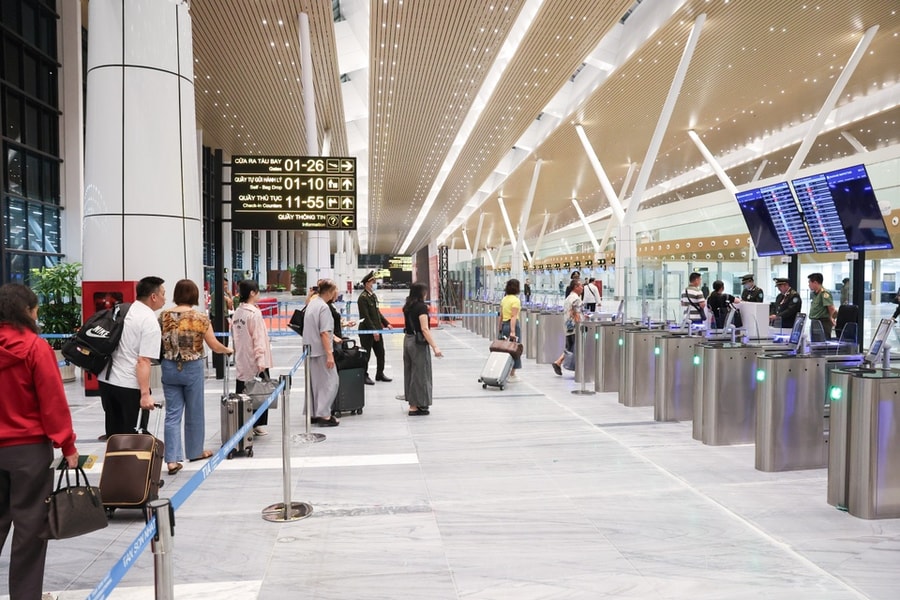 Bộ Xây dựng yêu cầu khắc phục tồn tại ở nhà ga T3 Tân Sơn Nhất