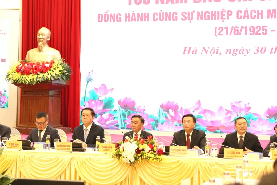 Kiến tạo môi trường phát triển lành mạnh của báo chí