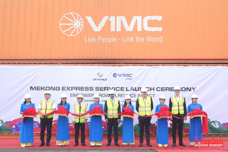 VIMC Lines “bắt tay” DP World ra mắt tuyến vận tải xanh Mekong Express