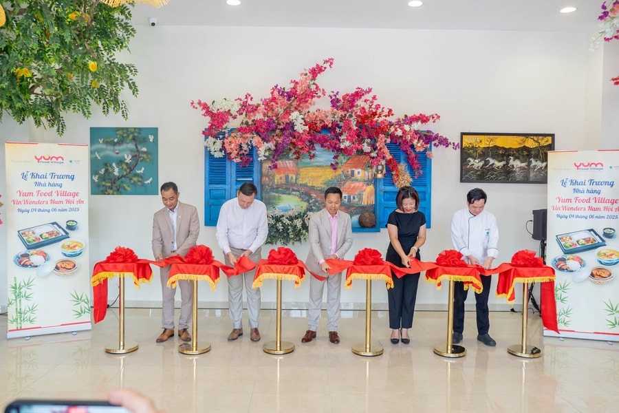 Khai trương Yum Food Village tại VinWonders Nam Hội An