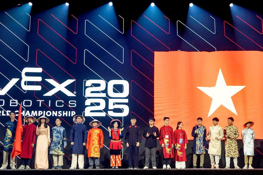 VEX Robotics World Championship 2025: Lan tỏa tinh thần STEM Việt Nam tại đấu trường Quốc tế