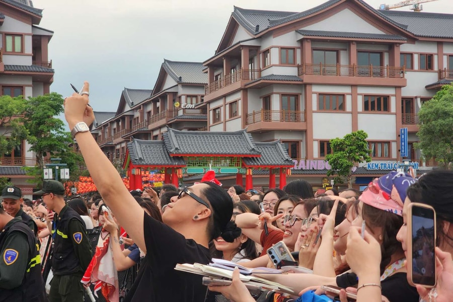 Quẩy cực sung, săn deal cực đã với concert “Anh trai vượt ngàn chông gai” tại Ocean City