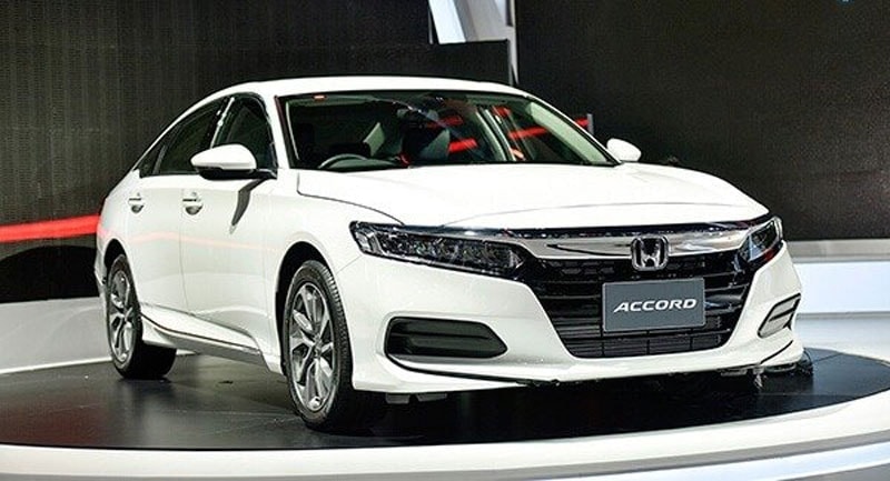 Sedan hạng D thê thảm, Honda Accord và Mazda 6 không có doanh số