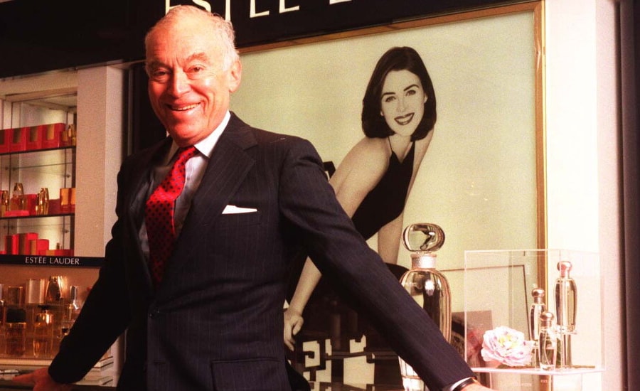 'Huyền thoại' của Estée Lauder và chỉ số quan trọng về kinh tế ẩn sau những thỏi son