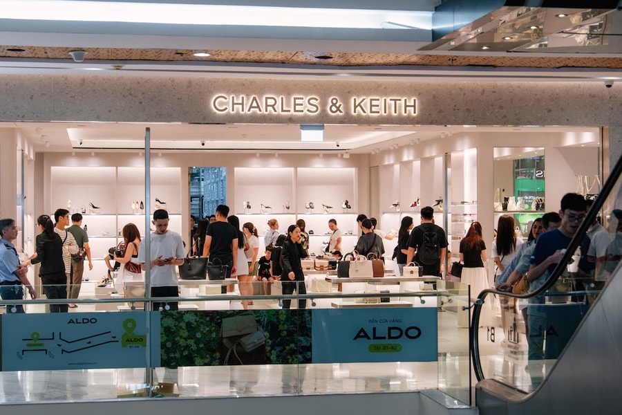 Hiện tượng mua sắm Vincom Red Sale “khuấy đảo” thị trường bán lẻ mùa hè 2025