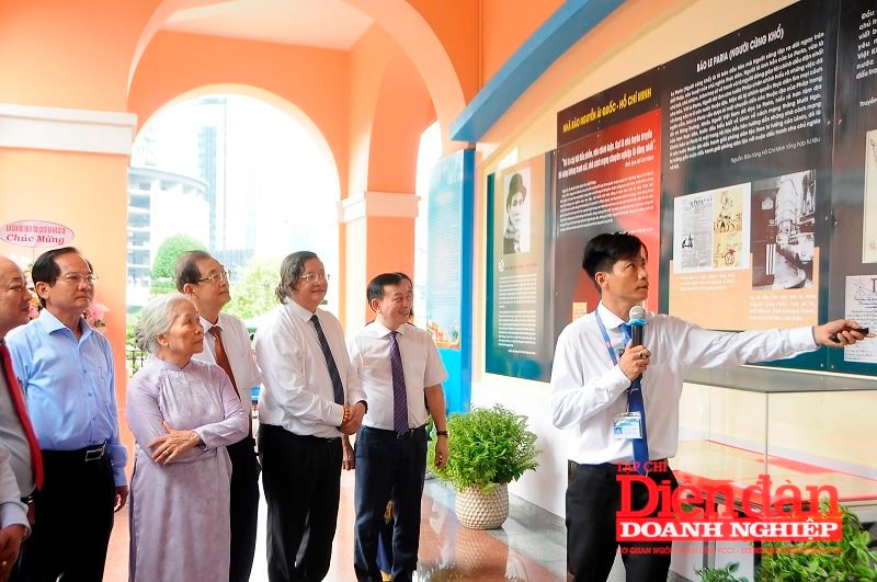 “Chủ tịch Hồ Chí Minh - người sáng lập Báo chí Cách mạng Việt Nam”