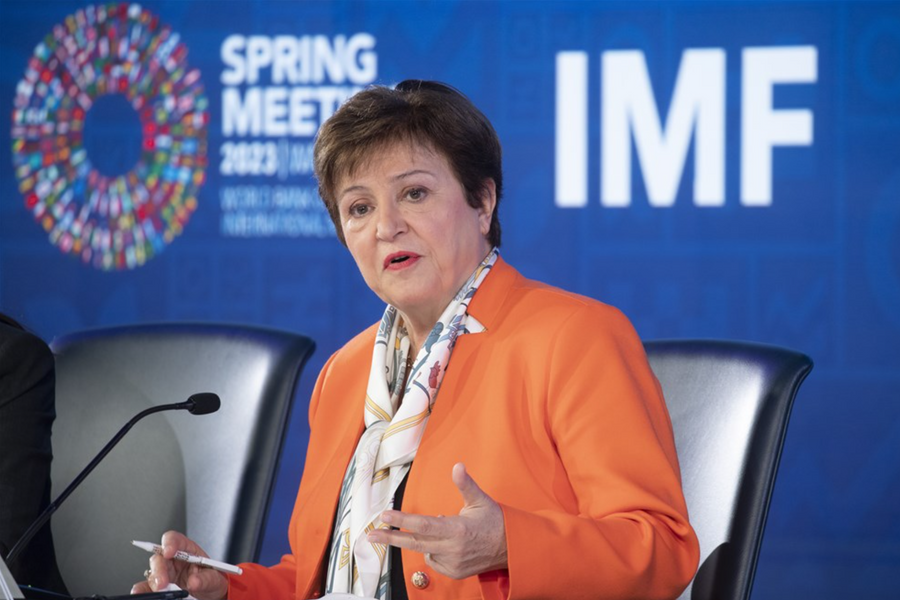 Euro sẽ trở thành đồng tiền dự trữ toàn cầu mới?