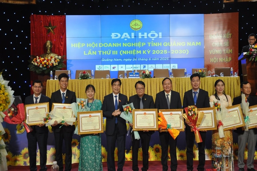 Ông Trần Quốc Bảo tiếp tục làm Chủ tịch Hiệp hội Doanh nghiệp tỉnh Quảng Nam