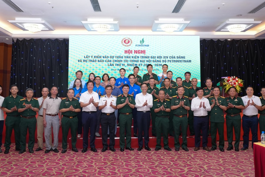 Hội CCB Petrovietnam góp ý vào dự thảo văn kiện trình Đại hội XIV của Đảng