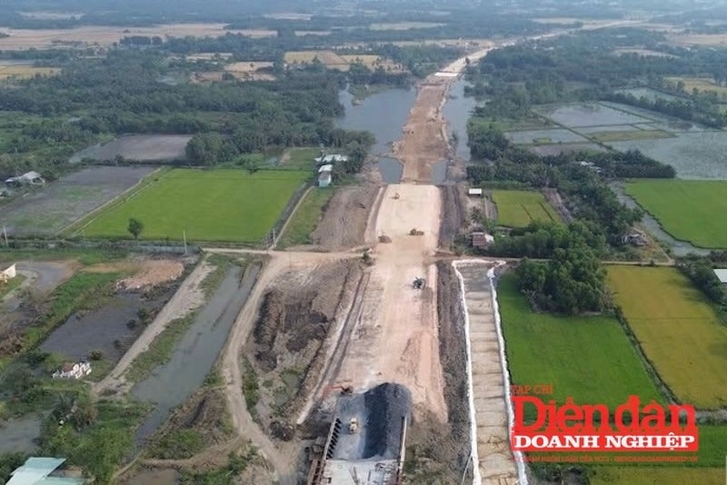 Giải ngân vốn đầu tư công: Nhà thầu bị áp lực “kép” vì giá vật liệu tăng cao