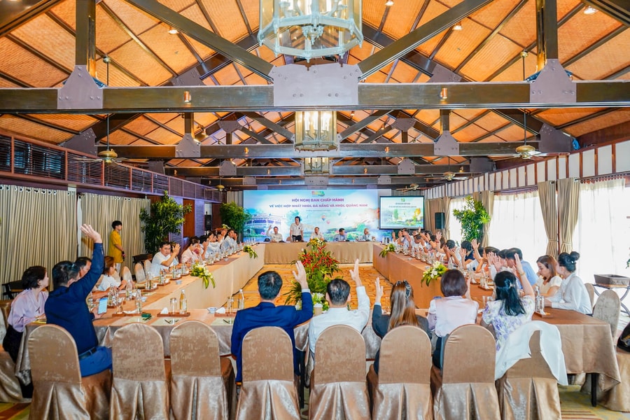 Hợp tác liên kết và phát triển bền vững