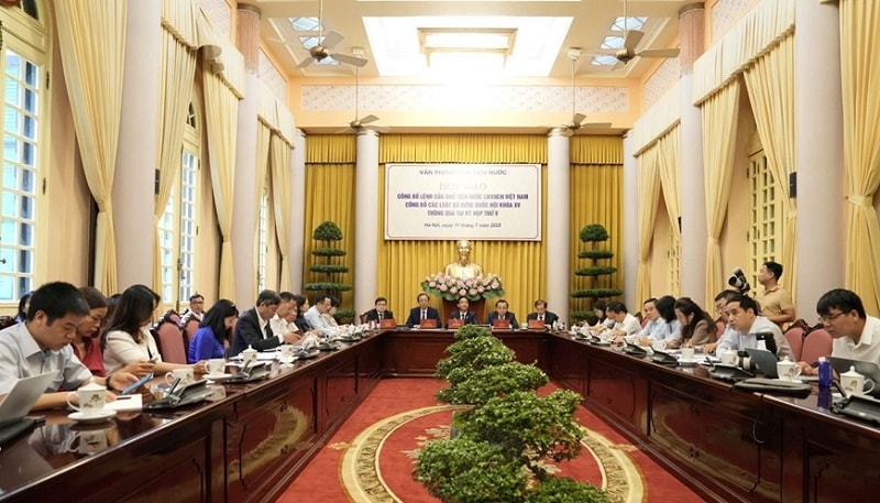 Công bố 9 luật vừa được Quốc hội thông qua tại kỳ họp thứ 9