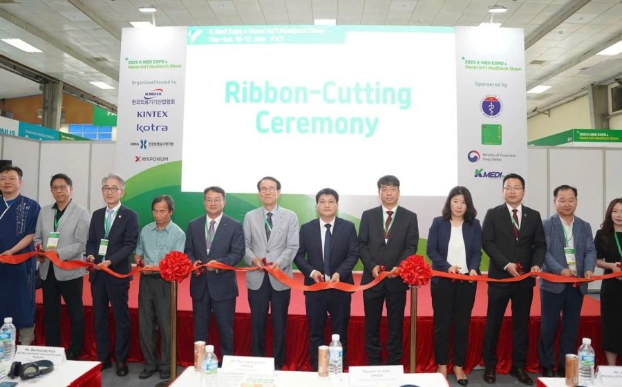 Khai mạc Triển Lãm K-MED & Triển Lãm Quốc Tế Thiết Bị Y Tế Hà Nội 2025