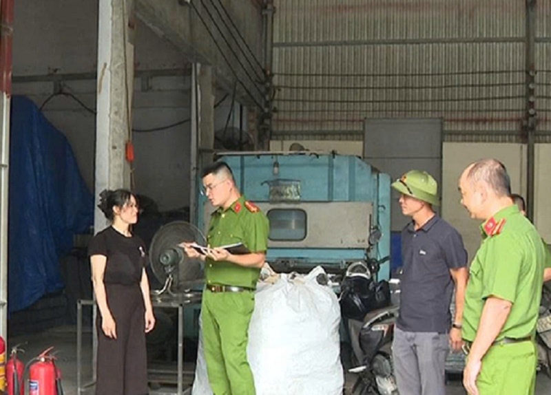 Kiên quyết giảm thiểu ô nhiễm môi trường ở làng nghề tái chế phế liệu