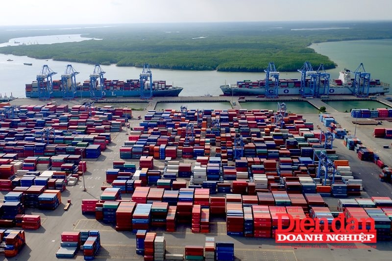 Nhận diện "ách tắc" pháp luật kinh doanh: Bất cập cơ chế xử lý tồn đọng tại cảng