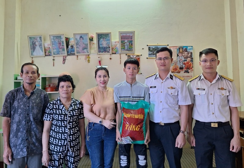 Lan tỏa yêu thương