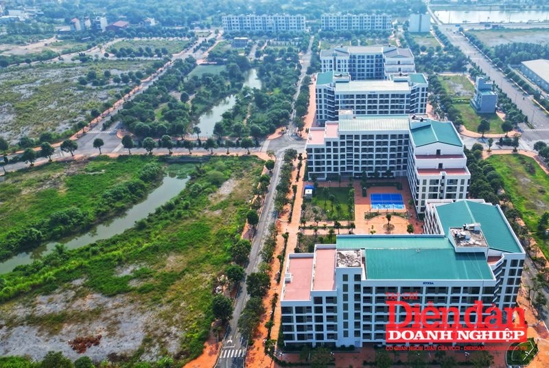 Nhận diện "ách tắc" pháp luật kinh doanh: Luật Đất đai mâu thuẫn Nghị quyết 82/2019/QH14