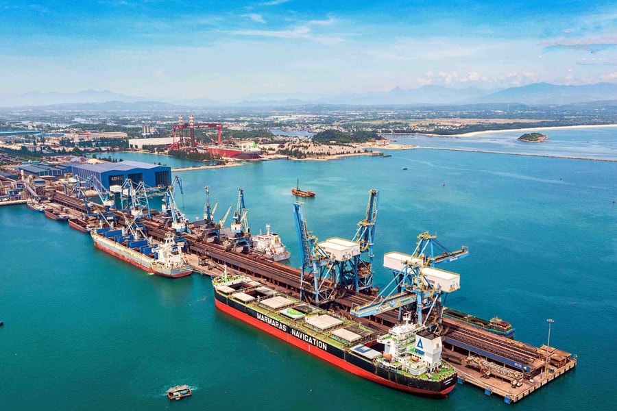 Quảng Ngãi: Xây dựng các KKT, KCN theo hướng tổng hợp đa ngành