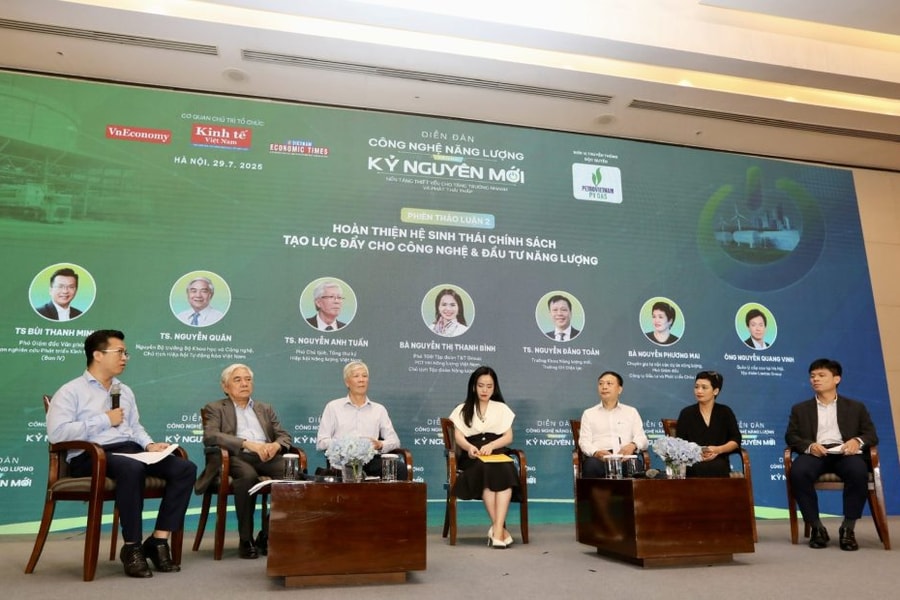 Diễn đàn “Công nghệ năng lượng trong kỷ nguyên mới”