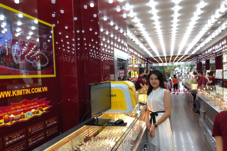 Giá vàng tuần tới: Cẩn trọng áp lực chốt lời ở vùng 3.400 USD/oz