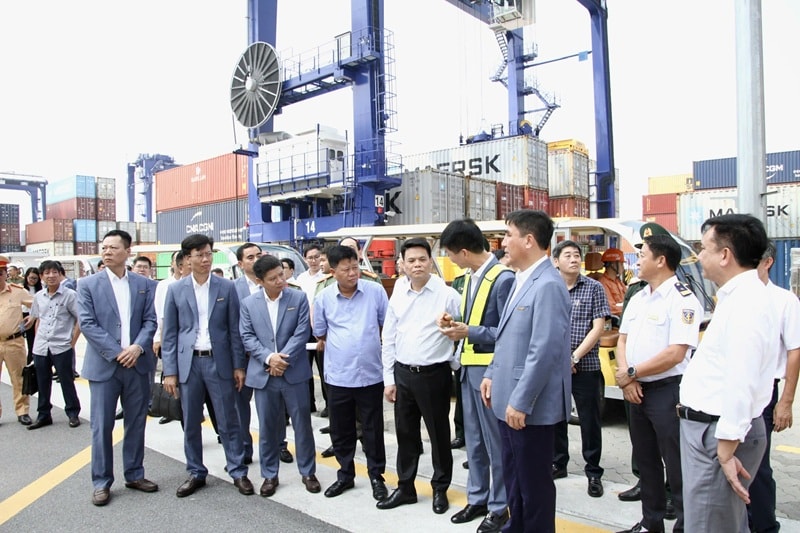 Doanh nghiệp đề xuất tham gia một số dự án khu công nghiệp, cảng nội địa tại Hải Phòng