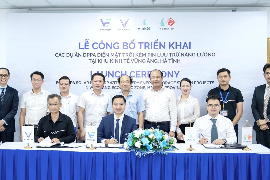 VinEnergo triển khai các dự án điện mặt trời kèm pin lưu trữ cho nhà máy ô tô VinFast và 2 nhà máy pin tại Hà Tĩnh