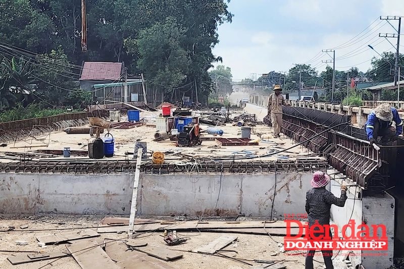 Giải ngân vốn đầu tư công: Siết chặt kỷ luật, kỷ cương để tạo chuyển biến tích cực