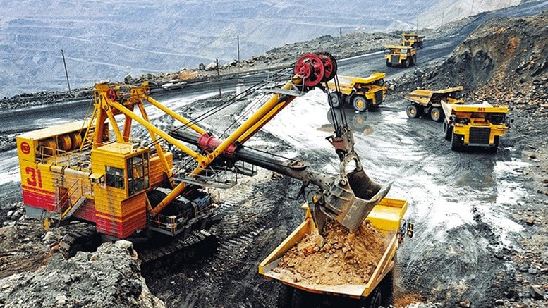 Tăng tốc tháo gỡ nút thắt pháp luật lĩnh vực đất đai và khoáng sản