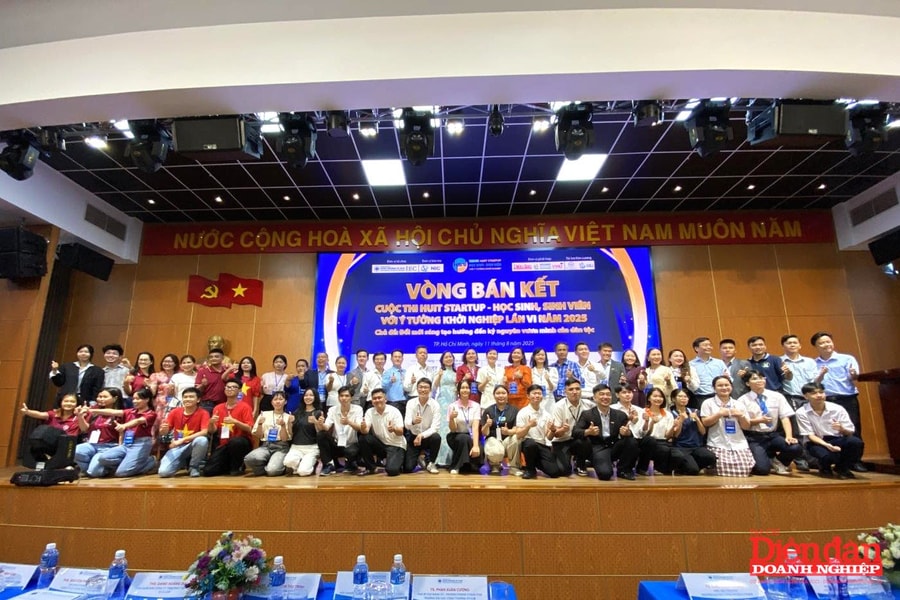 HUIT giúp học sinh, sinh viên tỏa sáng theo cách riêng và không ngần ngại chinh phục khát vọng khởi nghiệp