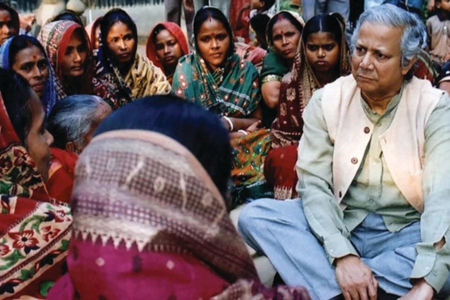 Muhammad Yunus và di sản tác động xã hội qua tài chính vi mô