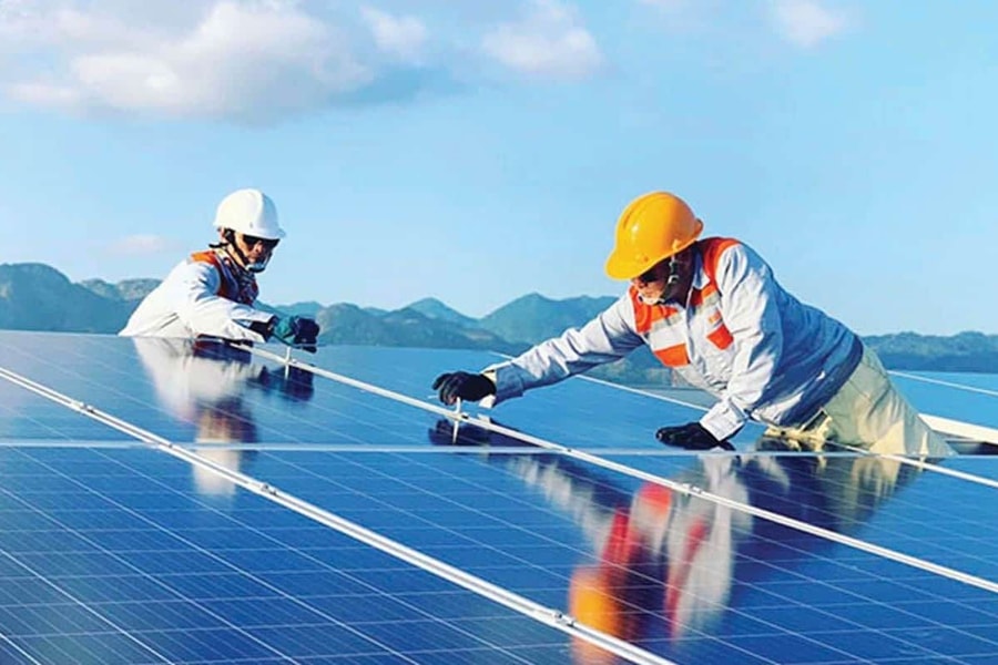 Thiếu nhân lực, doanh nghiệp khó khăn chuyển đổi số, tăng trưởng xanh