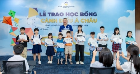 AIG trao 330 suất Học bổng Cánh Diều Á Châu trị giá hơn 1,2 tỷ đồng