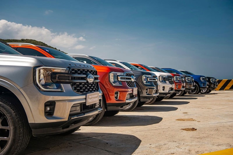 Cung vượt xa cầu, thị trường ô tô tiếp tục đại hạ giá