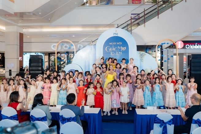 PNJ đứng đầu top doanh nghiệp bán lẻ nộp ngân sách lớn nhất