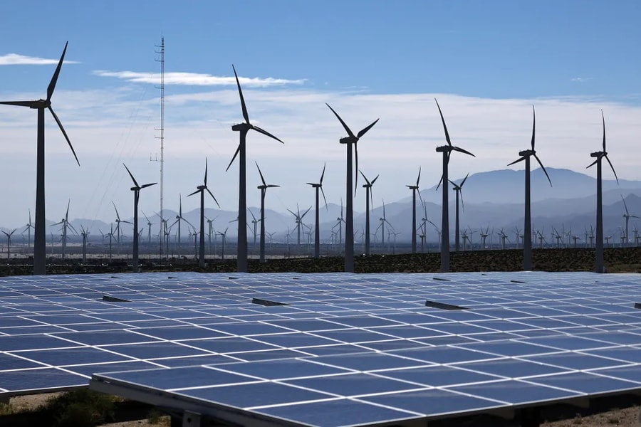 "Thảm kịch" với ngành năng lượng tái tạo Hoa Kỳ