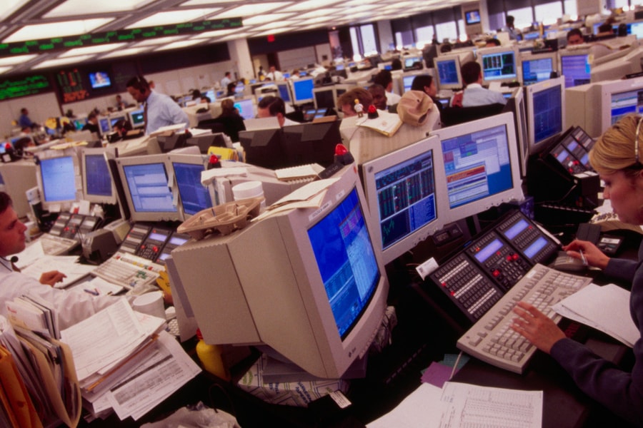 Tín dụng đổ vào hạ tầng AI, nguy cơ bong bóng hiển hiện