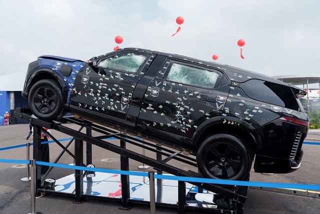 Xe chống đạn được chế tạo như thế nào?