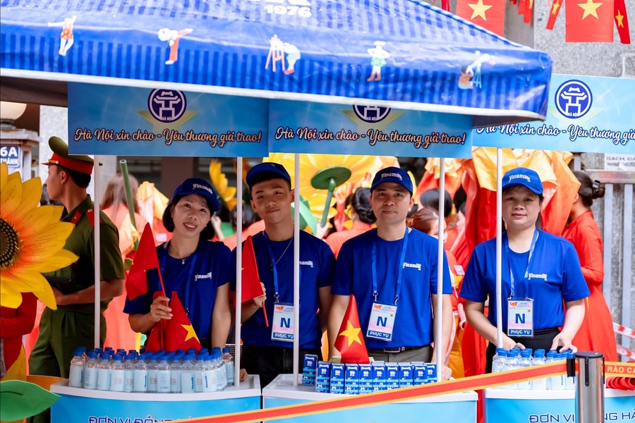 Gần 1 triệu sản phẩm dinh dưỡng Vinamilk tiếp sức cho đại lễ kỷ niệm 80 năm Quốc khánh 2/9