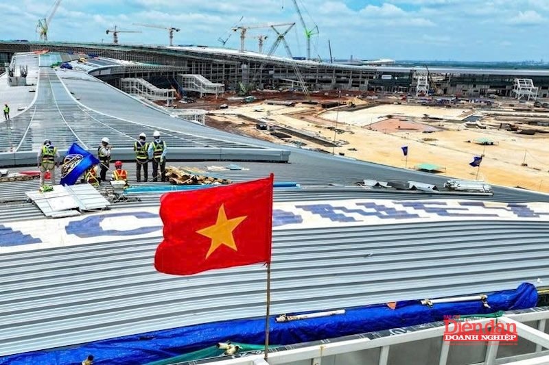 Những công trình thi công xuyên lễ 2/9: Duy trì 3 ca, 4 kíp để đảm bảo dự án về đúng hẹn