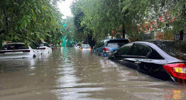 Hàng loạt ô tô ngập nước, sắp gia nhập thị trường xe cũ