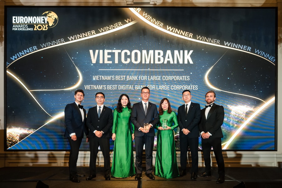 Vietcombank nhận cú đúp giải thưởng Euromoney 2025 về dịch vụ ngân hàng bán buôn
