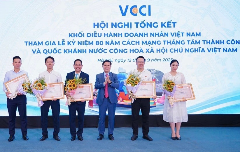 VCCI biểu dương các doanh nhân và đơn vị tham gia nhiệm vụ A80