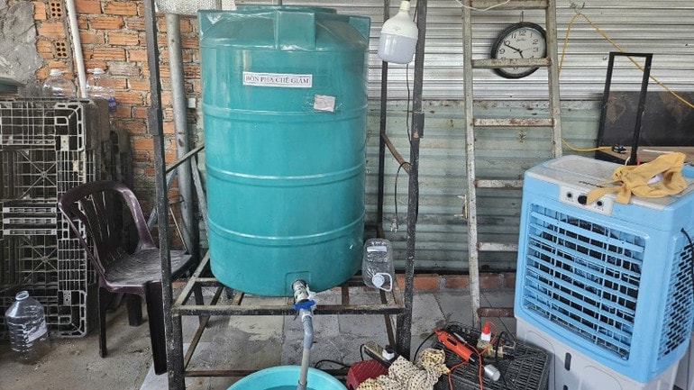 Giấm giả từ axit công nghiệp: Lỗ hổng quản lý hay sự coi thường pháp luật?