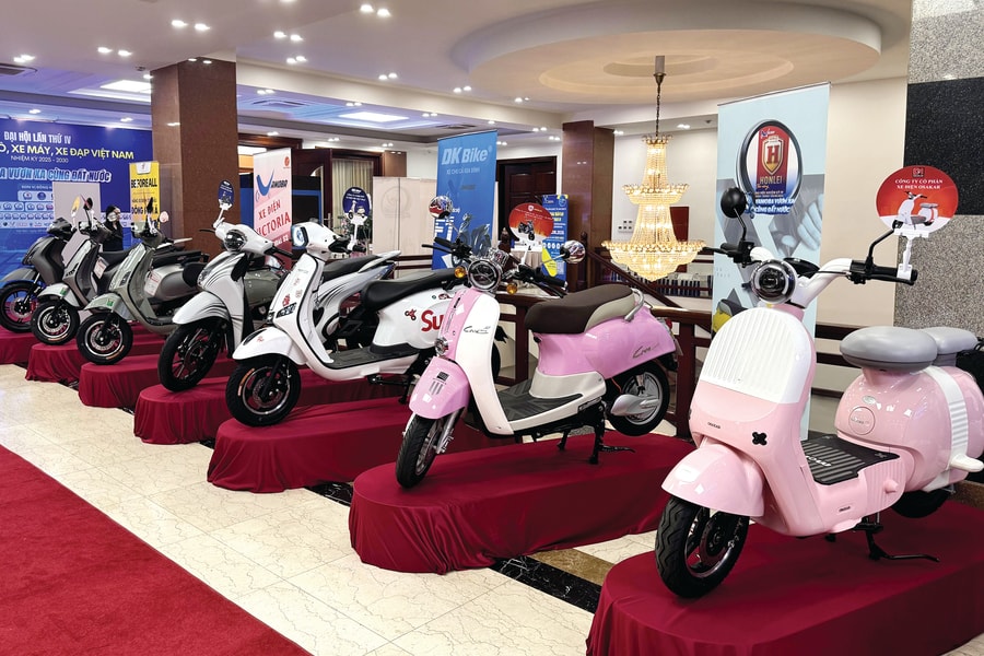 Để ngành công nghiệp xe máy điện bứt phá