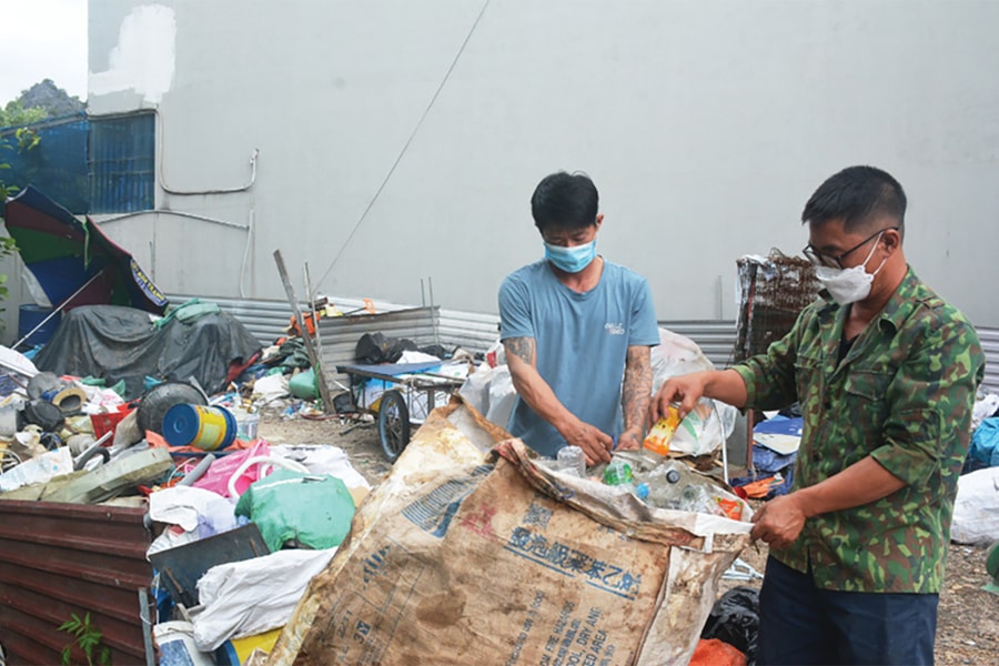 Cân nhắc miễn thuế cho cá nhân và hộ gia đình thu gom chất thải