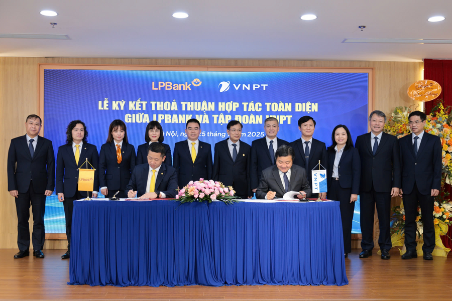 Hợp tác toàn diện VNPT - LPBank