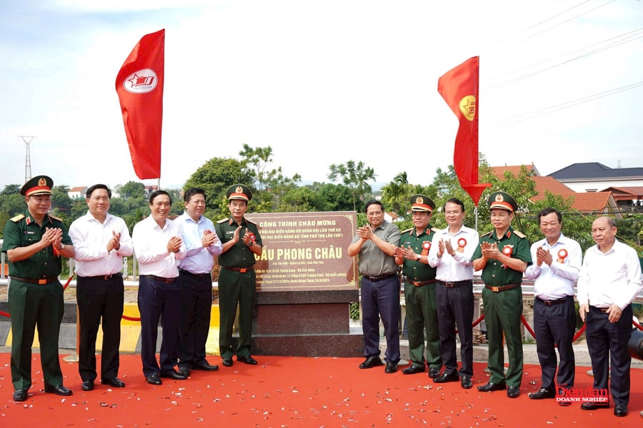 Đưa vào khai thác cầu Phong Châu mới sớm 3 tháng, tiết kiệm hàng trăm tỷ đồng